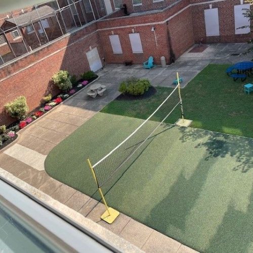 The MCES Patient Courtyard – An Architectural Asset